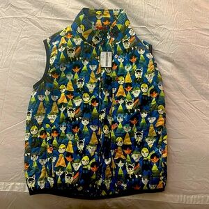Brand New Kiton Vest with Tags. Never Been Worn. Size small. Kids Bears.